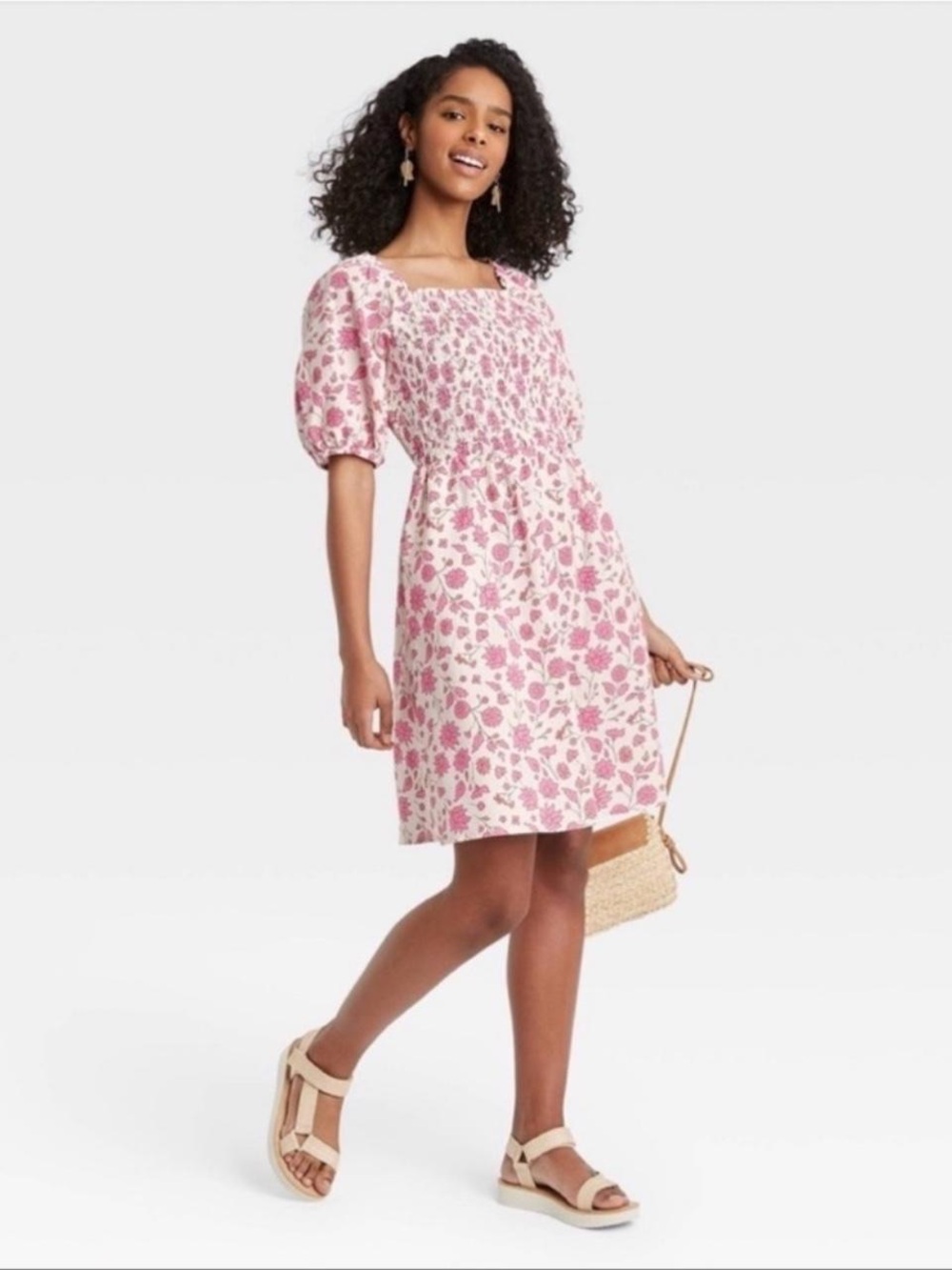 Universal Thread Pink Floral Smocked Puff Sleeve Mini Dress M With Pockets